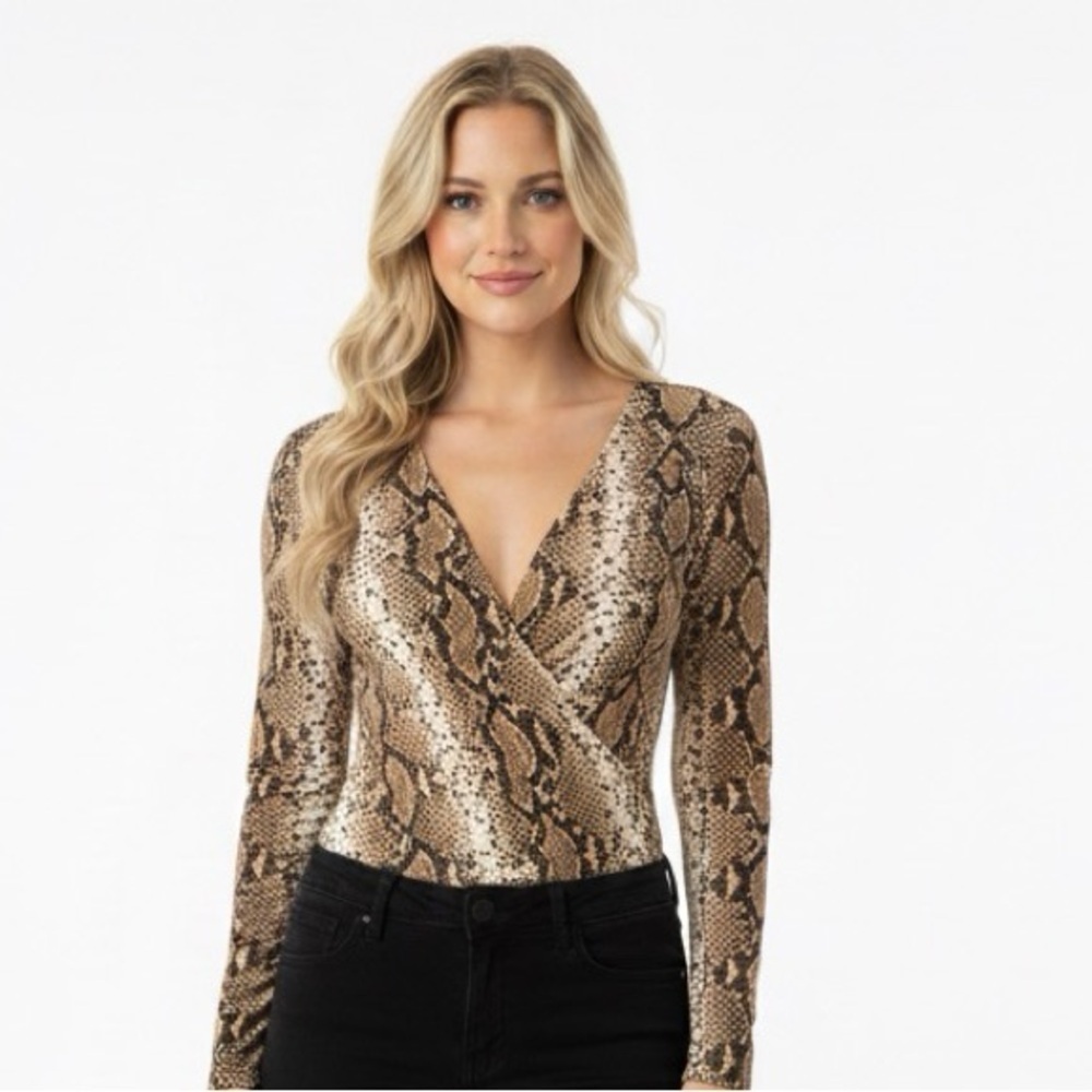 Iris snakeskin print bodysuit size medium